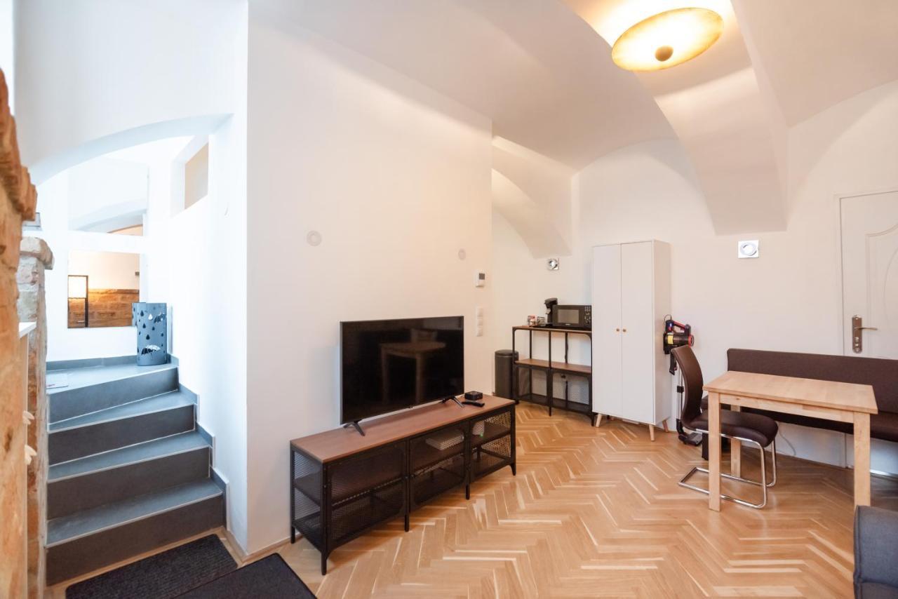 Ferienwohnung Der Fuchsbau - Neu, kuschelig und zentral im Grünen Wien Exterior foto